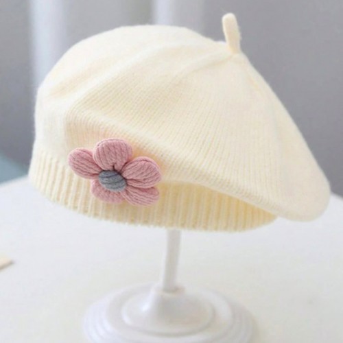 Βρεφικό Πλεχτό Μπερεδάκι 85103_White cap flower